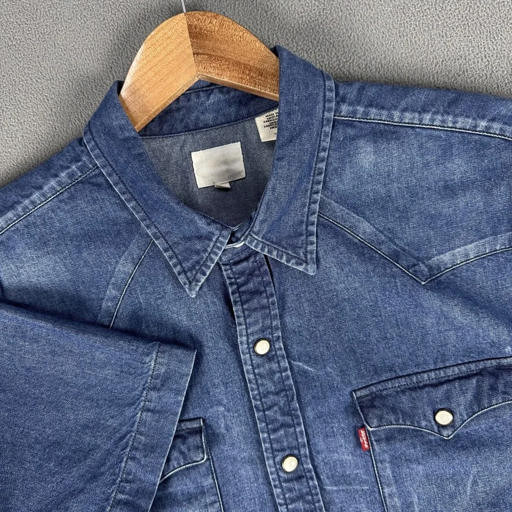 Levis Pearl Snap Shirt Mens Large Blue Distressed Denim Western Cowboy Rodeo